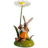 Osterhase mit Margerite und Violine, farbig - 10 cm