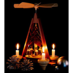 1-Tier Pyramid - Carolers - 29 cm / 11 inch