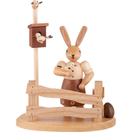 Hasenfrau am Gartenzaun - 13 cm