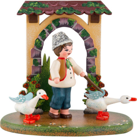 Country Idyll Gooseherd - 11 cm / 4.3 inch