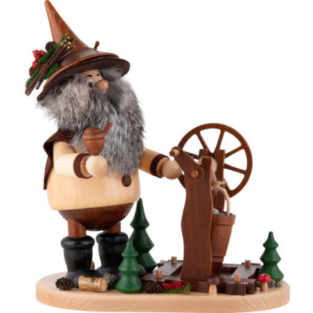 Smoker - Ore Gnome with Winch - 26 cm / 10.2 inch