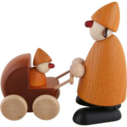 Gratulantin Paula mit Kinderwagen, gelb - 9 cm