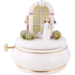 Music Box "Three Nuts for Cinderella" - 16,5 cm / 6.5 inch