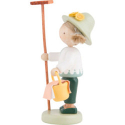 Flachshaarkinder Gärtnerin mit Rechen und Proviantkorb - 5 cm