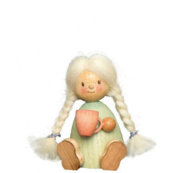 Finja with Cup - 9 cm / 3.5 inch