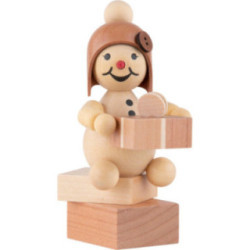 Schneemädchen mit Geschenk - 9,5 cm