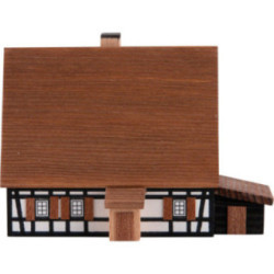 Lighted House Farmhouse with Shed - 7,2 cm / 2.8 inch