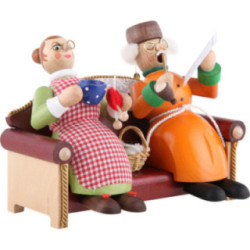 Smoker - Grandmother and Grandfather on Couch - 13 cm / 5 inch