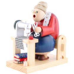 Räuchermännchen Schneiderin sitzend - 16 cm